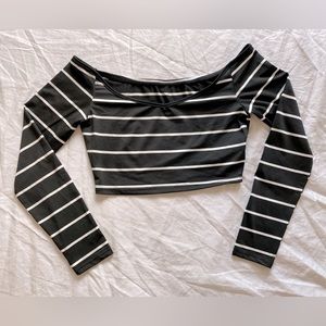 SHEIN Off Shoulder V Neck Crop Top